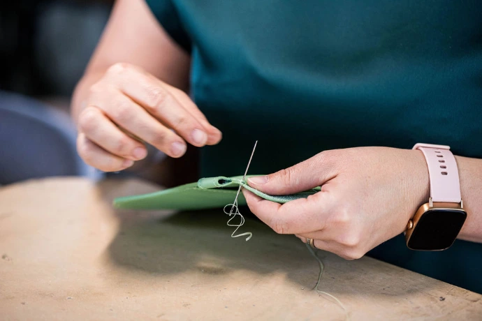 Cours - apprendre le travail du cuir