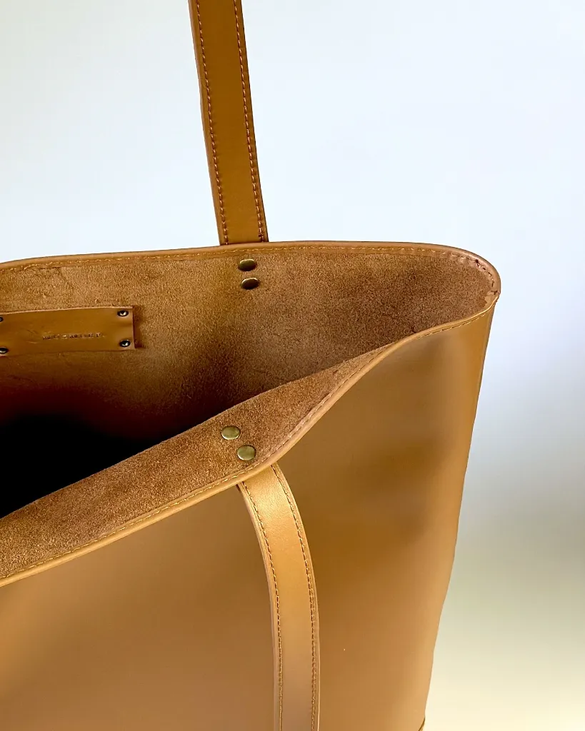 Tote-bag-cuir-sac-cabas-brun 4.webp