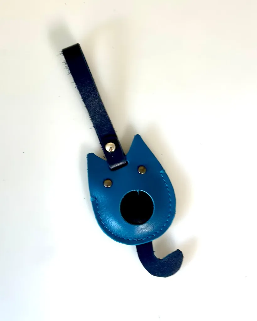 porte-badge-enfant-garderie-bleu 3.webp